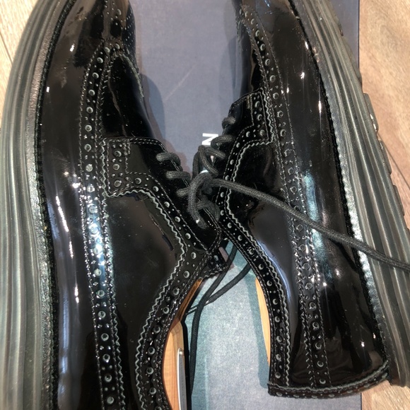 SOLD COLE HAAN BLACK PATENT DRESS SHOE SZ 9 - Picture 7 of 7